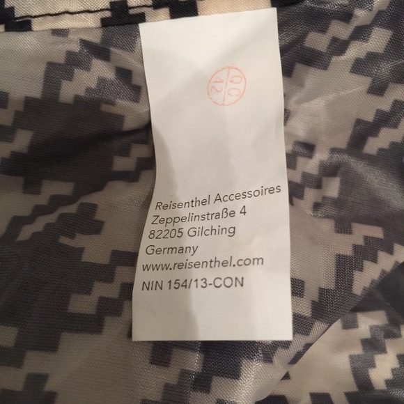 Reisenthel Poncho - Picture 3 of 3